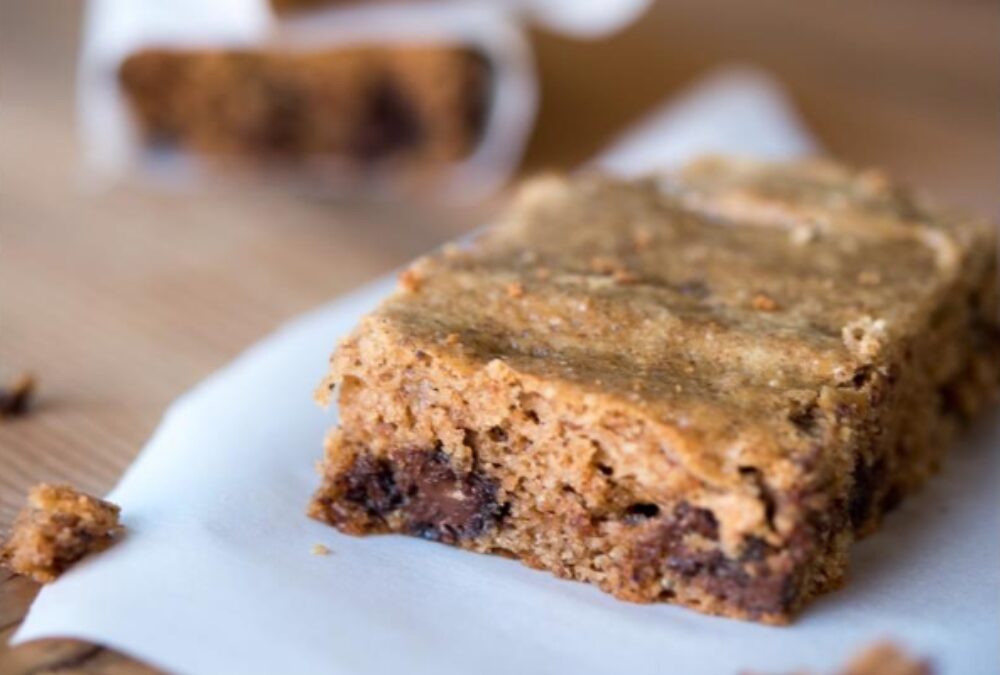 Banana Almond Bars